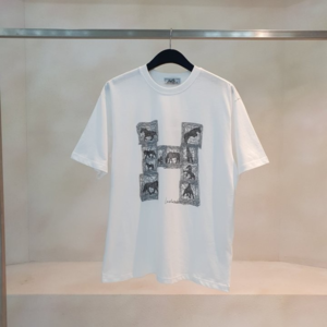 [국내배송] 에르메스 HERMES 23SS 에니멀 H 로고 티셔츠 2color