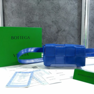 보테가베네타 BOTTEGA VENETA 카세트 벨트백 모나코 블루
